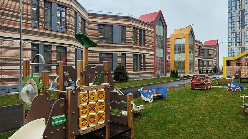 В посёлке Знаменском ввели в эксплуатацию детский сад на 250 мест 