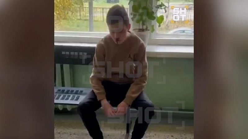 В Сети опубликовали шокирующие фото напавшего с ножом студента в Архангельске