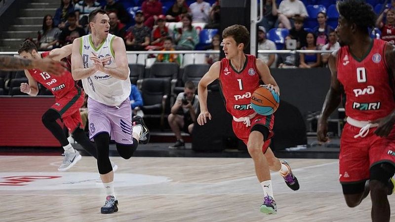 «Локомотив-Кубань» одержал третью подряд победу  