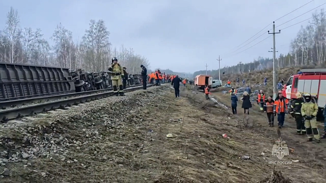 Эксперт Куликов назвал возможные причины крушения поезда под Ульяновском