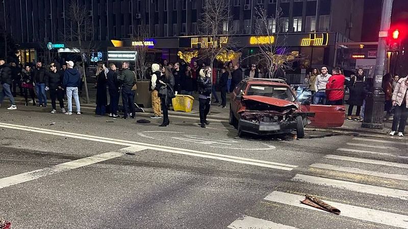 Серьезное ДТП с участием трех автомобилей произошло в центре Краснодара 