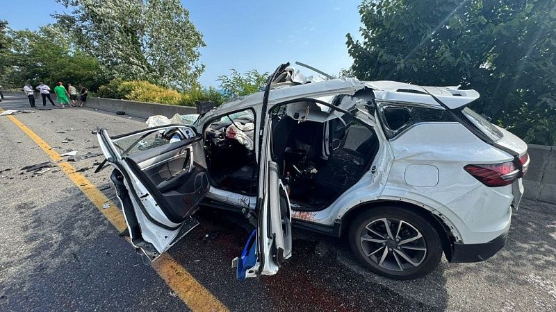 Молодой водитель погиб в аварии с грузовиком под Сочи 