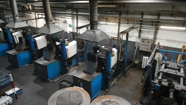 Дерипаска для выхода из кризиса предложил увеличить трудовую неделю до 72 часов