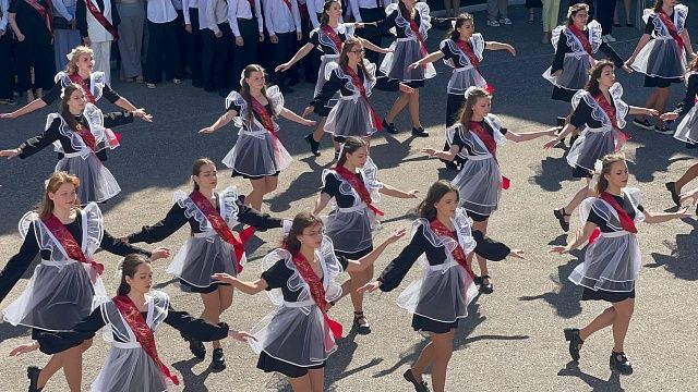 Родители готовы потратить на выпускной 53 тысячи рублей в Краснодаре