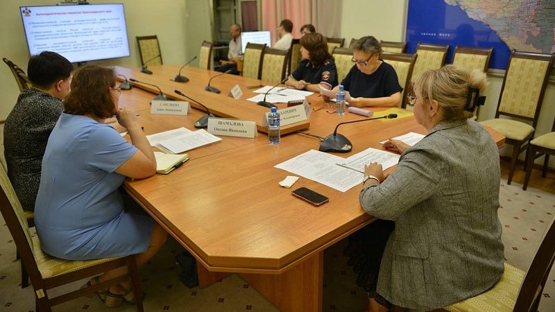 Внедрение нового стандарта антинаркотической профилактики обсудили на Кубани