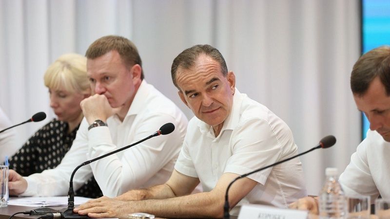 Мобильная приемная губернатора посетит Павловский и Темрюкский районы