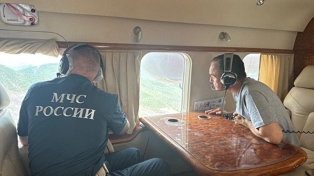 Вениамин Кондратьев вылетел в Новороссийск на место лесного пожара