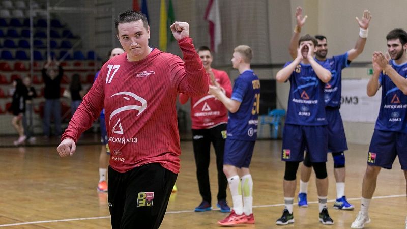 Гандбольный СКИФ установил несколько рекордов в матче с «Чеховскими медведями»