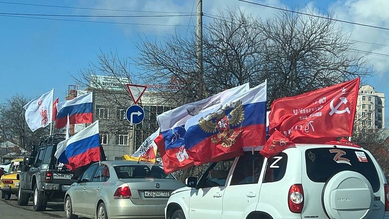 Более 70 машин приняли участие в автопробеге «Навстречу Победе» в Краснодаре