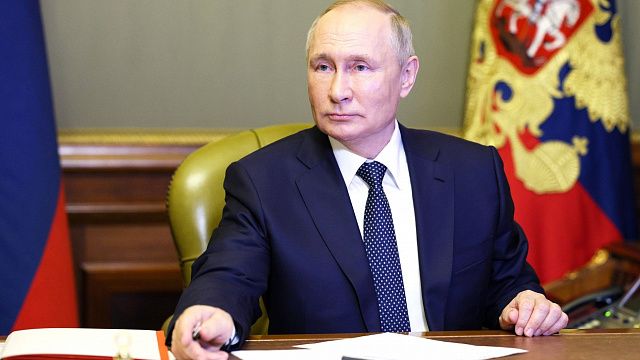 Владимир Путин проводит оперативное совещание с членами Совета безопасности. Фото: kremlin.ru
