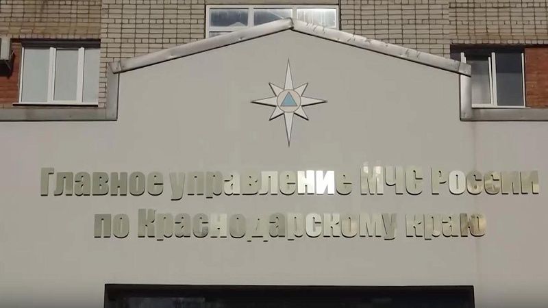 Лесной пожар на площади около 10 га локализовали в районе Михайловского Перевала