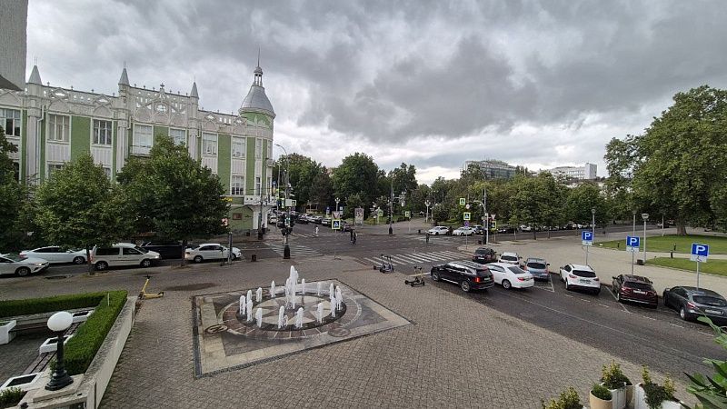 Сильный дождь с грозой и порывистым ветром прогнозируют в Краснодаре 18 июня