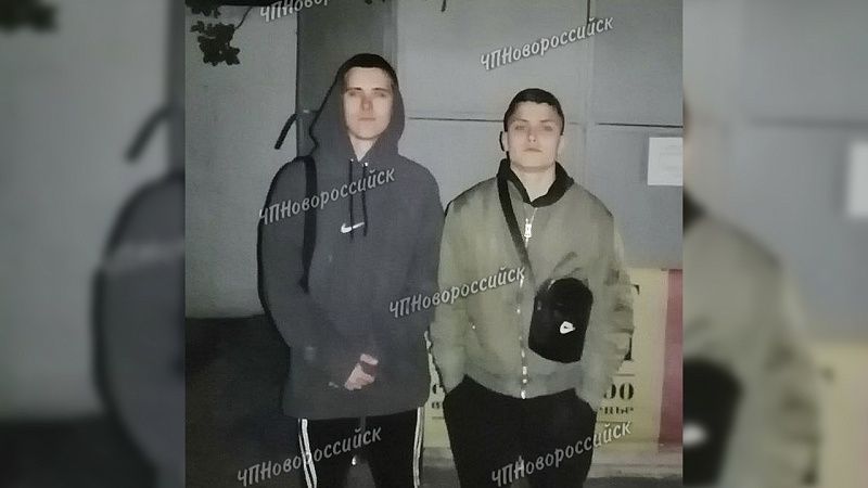 Прохожие молодые люди потушили пожар в Новороссийске