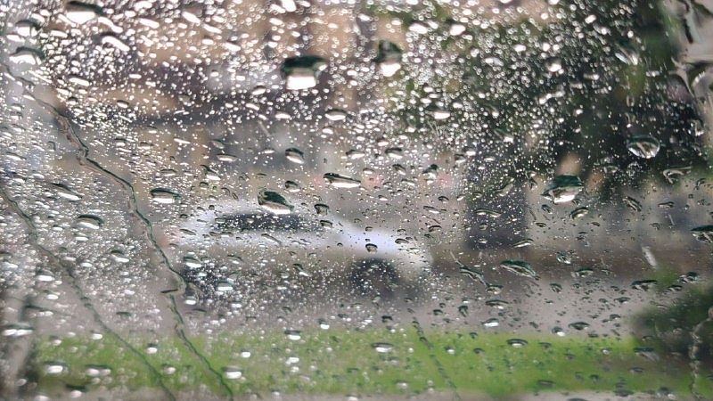 Синоптик Вильфанд предупредил о надвигающихся дождях с градом на Кубани