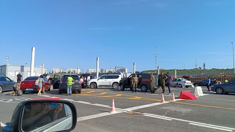 В первые выходные сентября на подъезде к Крыму образовалась пробка