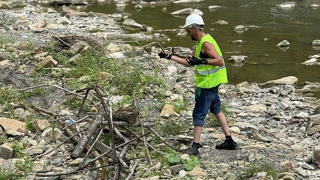 Русло Мацесты расчистили для защиты от осенних паводков в Сочи