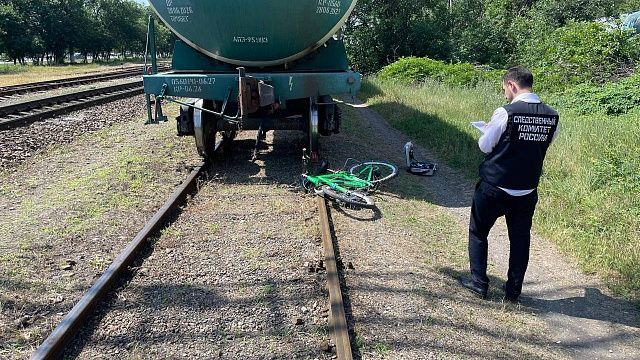 В Краснодаре поезд насмерть сбил велосипедиста в наушниках. Фото: Западное МСУТ СК России
