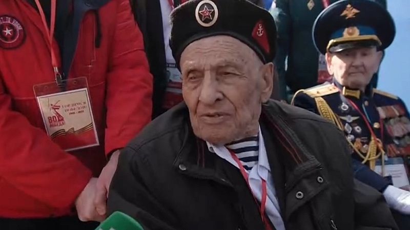 Впечатлениями от Парада в Москве поделился ветеран Курбаков из Геленджика 