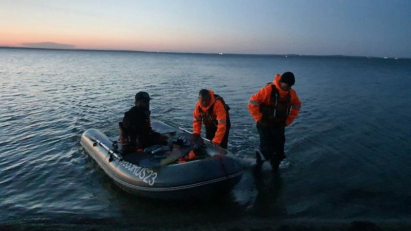 Туриста на кайт-сёрфе спасли из открытого моря в Анапе