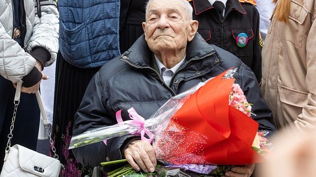 По полмиллиона рублей к 80-летию Победы выплатят ветеранам в Анапе 