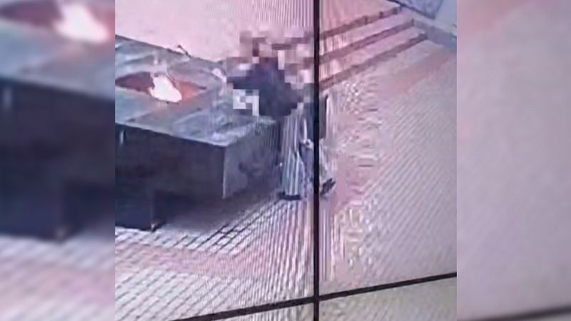 Личность поджигавшей ветки у Вечного огня девушки установили в Кореновске