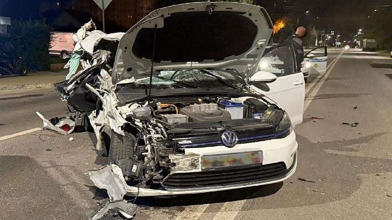 Молодая сочинка погибла в массовом ДТП с грузовиком в Воронеже