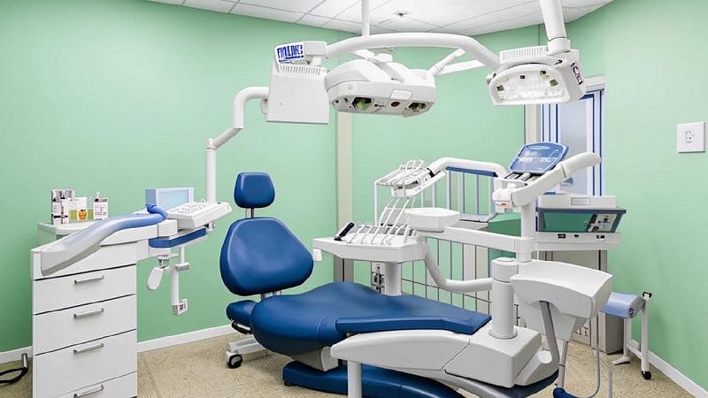 Стоматолог Пикилиди назвала распространённые ошибки в уходе за ротовой полостью