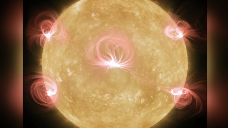 Рекордный удар солнечной плазмы по Земле произойдёт в течение 2-3 часов