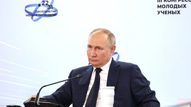 Путин одобрил идею изучения искусственного интеллекта в школах России