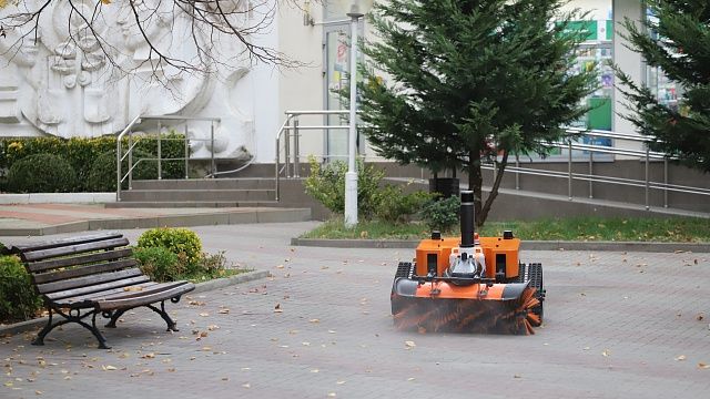 Первого кубанского коммунального робота «МАРК» испытали в Геленджике