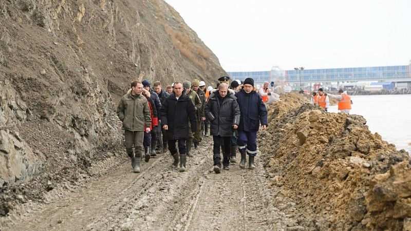 Вице-премьер Савельев провёл выездное совещание на мысе Панагия