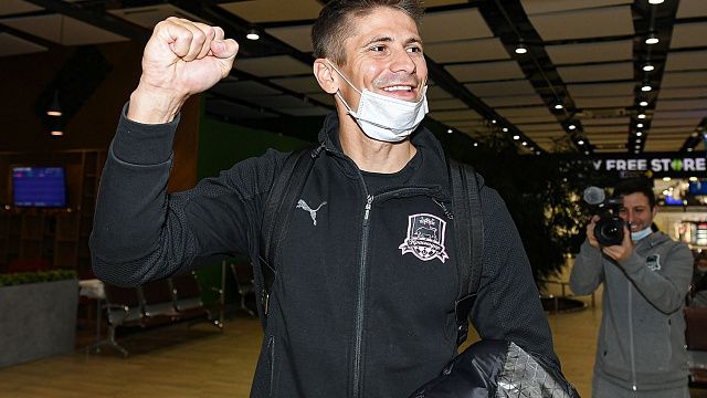 «Краснодар» отправился на первый зимний сбор - в ОАЭ, имя нового главного тренера по-прежнему неизвестно