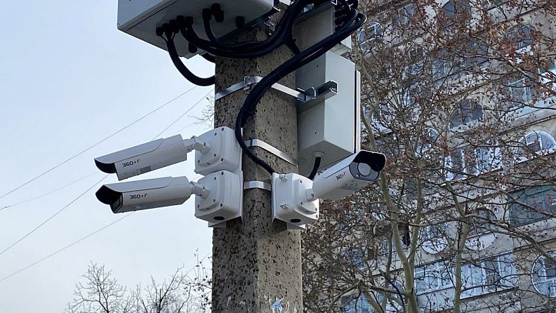 Камеры начнут фиксировать разговоры по телефону в Краснодаре