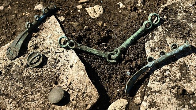 Археологи обнаружили ценные артефакты в горах Адыгеи 