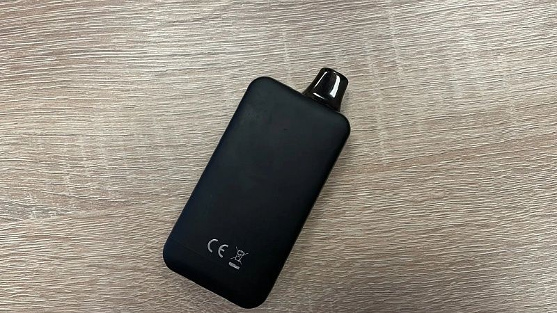 Пульмонолог Кочнева рассказала, как вейпы стремительно губят организм подростков