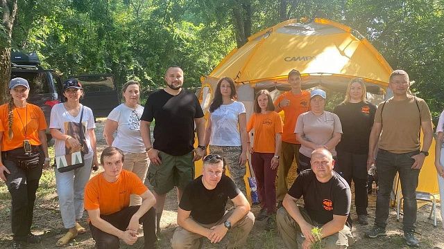 В Краснодаре добровольцев отряда «ЛизаАлерт» обучили поиску людей в лесной местности