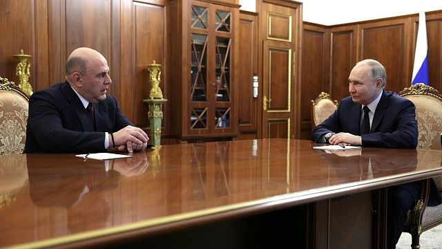 Владимир Путин обсудил с Михаилом Мишустиным дальнейшую работу Правительства. Фото: сайт Кремля