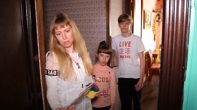 Детям из многодетных семей Краснодара подарили ноутбуки для дистанционной учёбы