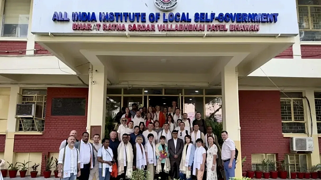 Фото: https://max.ru/emnaumov