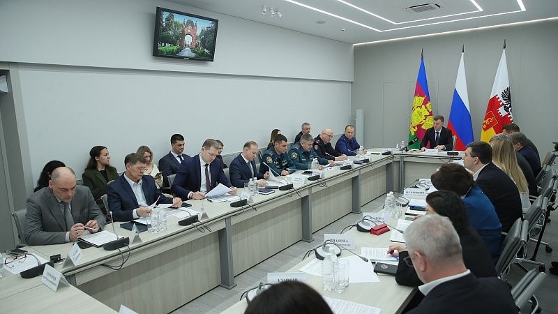 Евгений Наумов поручил усилить защиту от пожаров в Краснодаре
