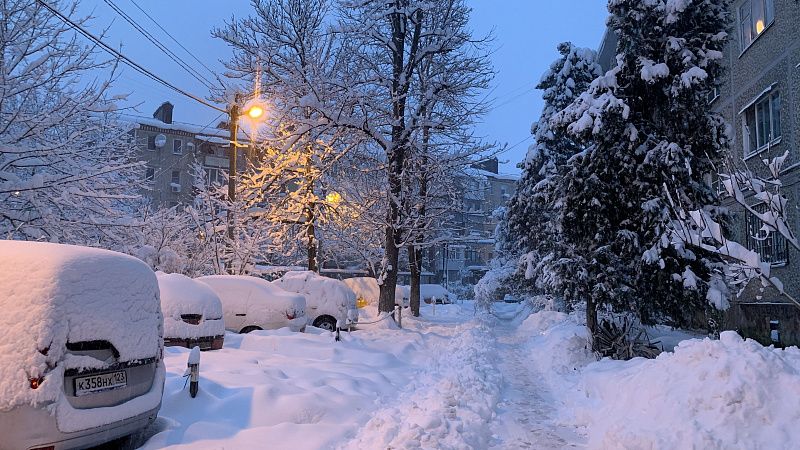 В Краснодаре проверяют готовность управляющих компаний к зиме и уборке снега