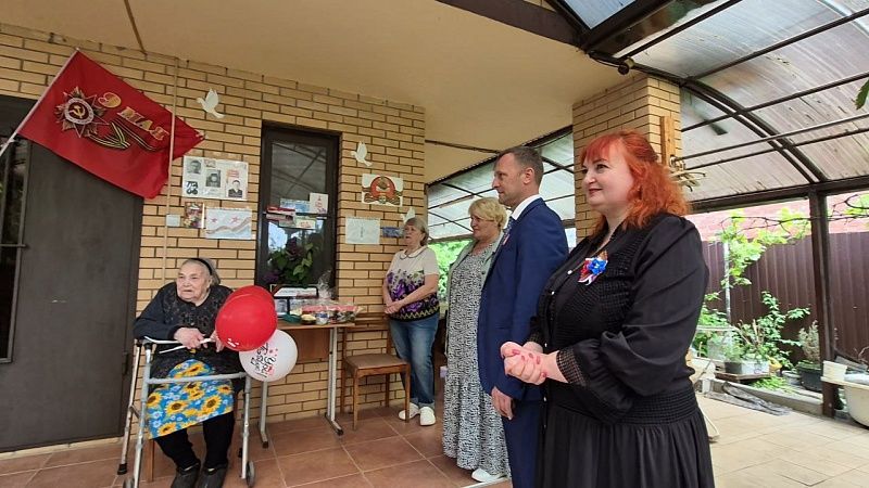 Медаль к 80-летию Победы вручили ветерану Лямытских в Краснодаре