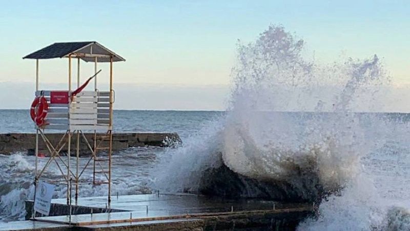 В центре внимания россиян оказались наводнения и погодные аномалии в Сочи