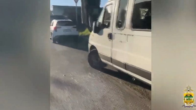 Повредившего более 10 авто вандала задержали в Сочи