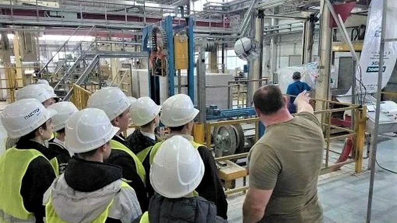 Профориентацию прошли более 60 тысяч школьников в 2026 году на Кубани