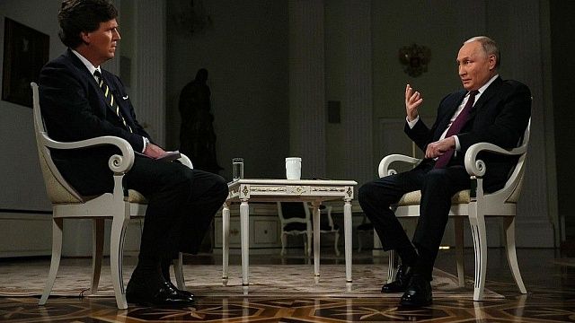 Владимир Путин на интервью с Такером Карлсоном. Фото: http://www.kremlin.ru/events/president/news/73411/photos/74844