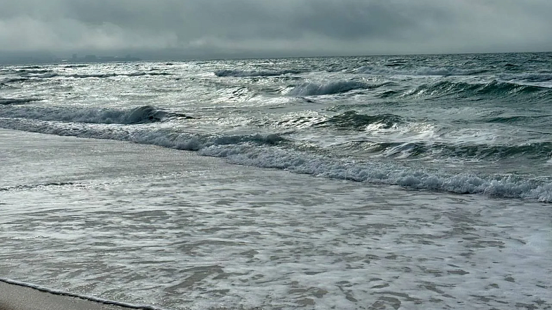 SHOT: российские моряки на полгода застряли на арестованном танкере в Египте