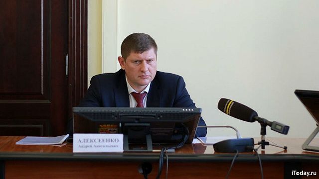 Андрей Алексеенко призвал работодателей Краснодара максимально перевести сотрудников на «удалёнку»