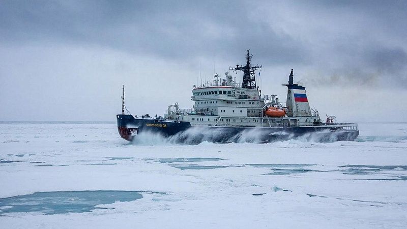 По просьбе Минтранса «Росатом» отправил атомный ледокол «Сибирь» в Финский залив