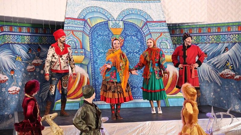 Бесплатные билеты на новогодние елки получат 17 тысяч юных жителей Краснодара